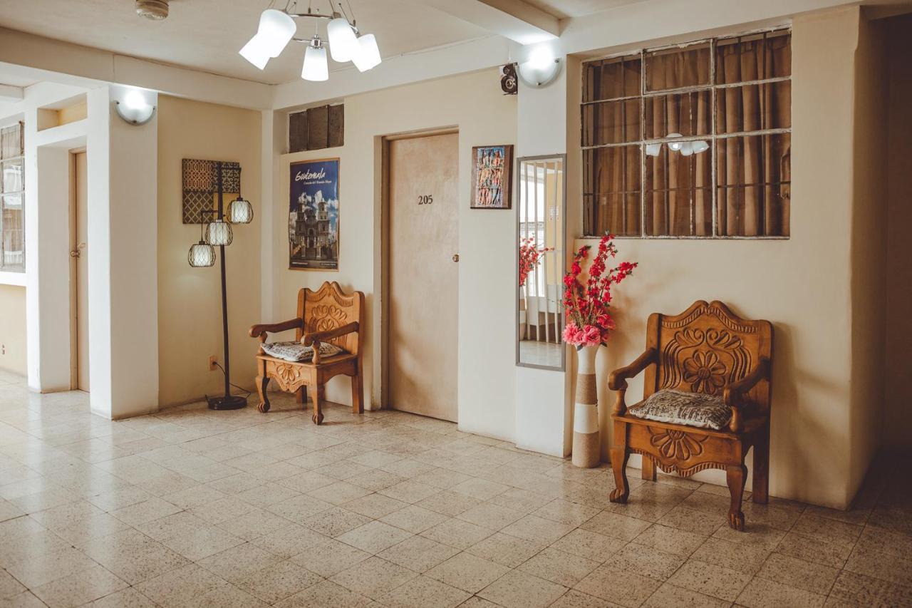 Hotel Shinula Huehuetenango Bagian luar foto